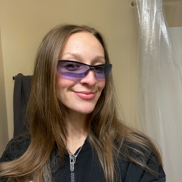 Chanel 4043 Blue Gradient Rimless Sunglasses - Picture 11 of 12